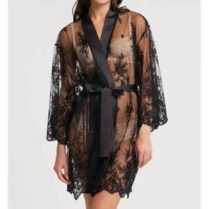 NEW RYA COLLECTION darling lace cover up robe in black